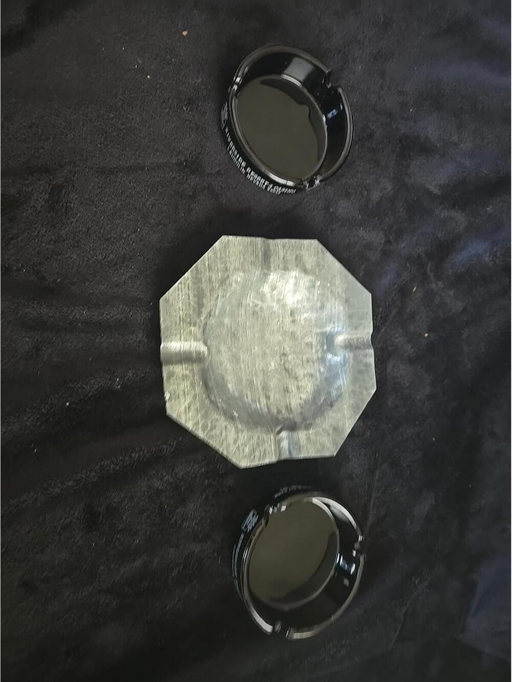 Ashtrays Hammered Tin And 2 From Tge Riverside Resirt And Casino Nevada Best...
